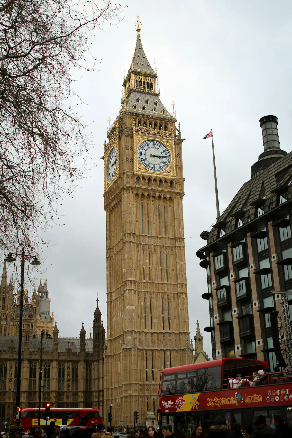 Autocarro de dois andares da City Sightseeing em Londres