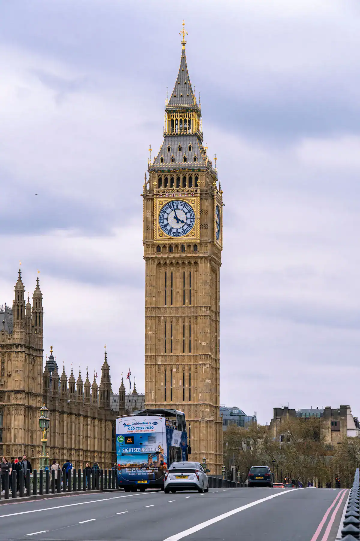 Golden Tours Double-Decker Bus in London
